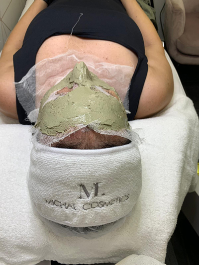 מסכת פנים - מיכל קוסמטיקאית בשינקין תל אביב